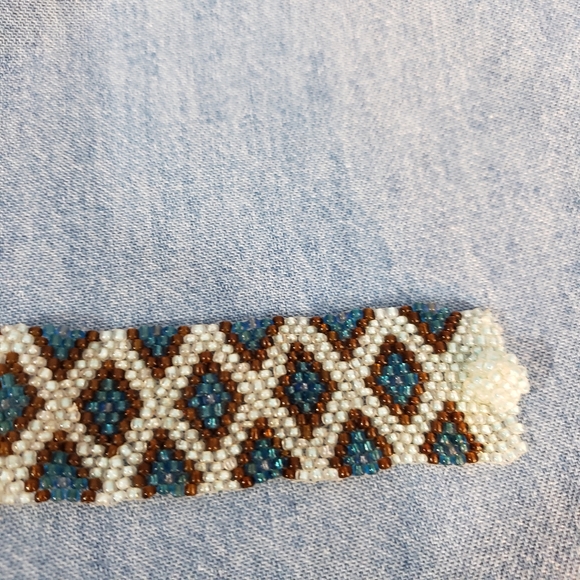 Beaded Bracelet - Picture 4 of 5
